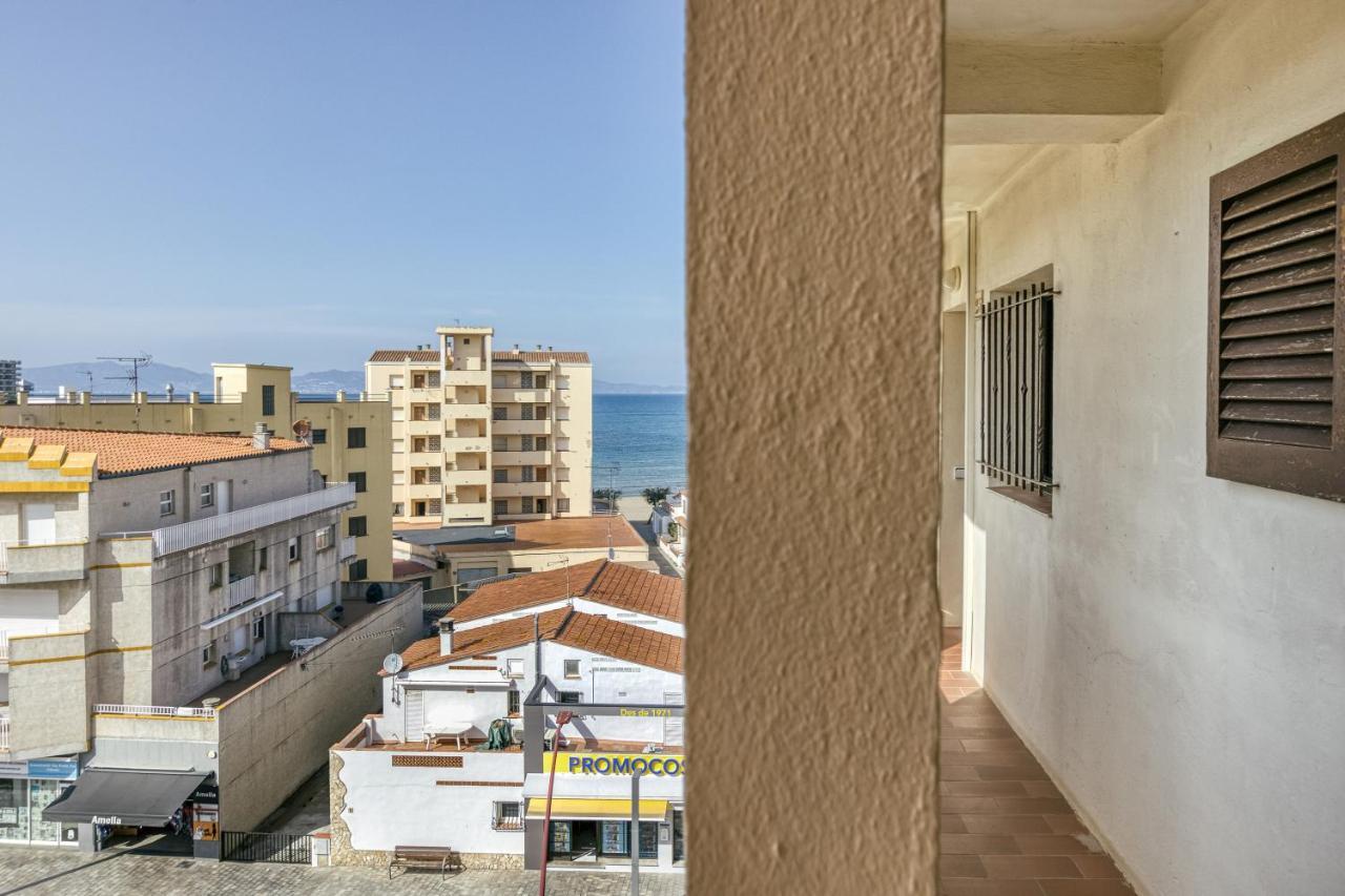 Casal Riells Apartment เลสกาลา ภายนอก รูปภาพ